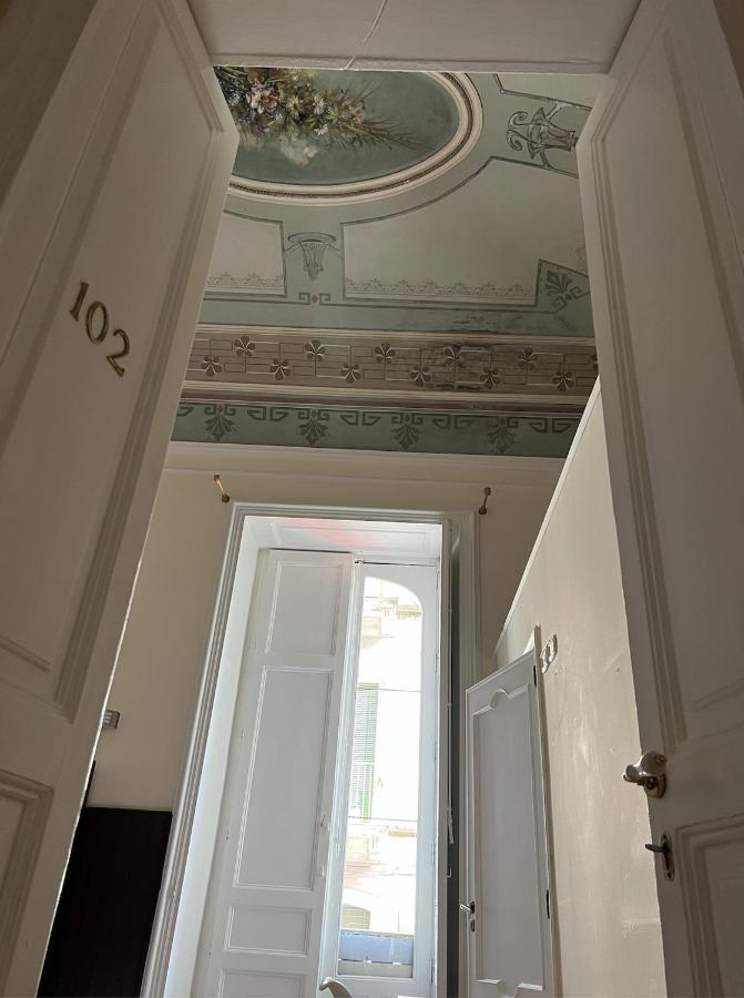Il Giardino E Gli Affreschi Bed and Breakfast Catania Exterior foto