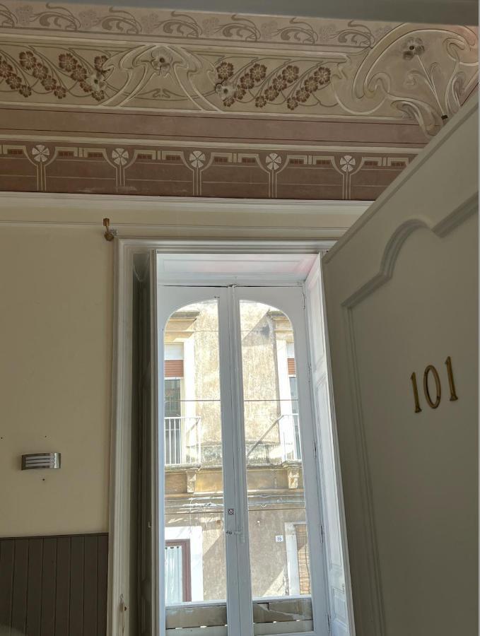 Il Giardino E Gli Affreschi Bed and Breakfast Catania Exterior foto